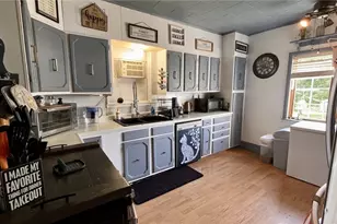 215 W Marietta St, Woodsfield, OH 43793 - Photo 9