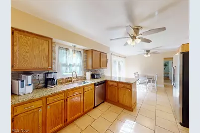 7996 Plains Road, Mentor, OH 44060 - Photo 3