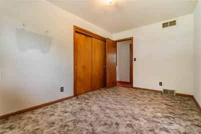 2263 Dewport Drive, Akron, OH 44312 - Photo 15