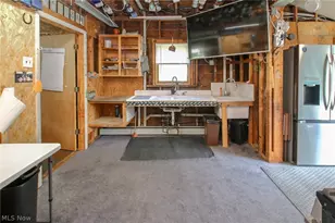 261 Melrose Ave, Youngstown, OH 44512 - Photo 11