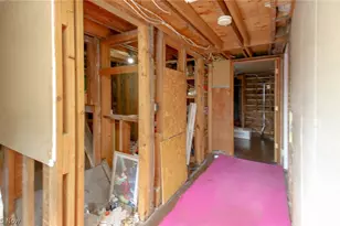 261 Melrose Ave, Youngstown, OH 44512 - Photo 15