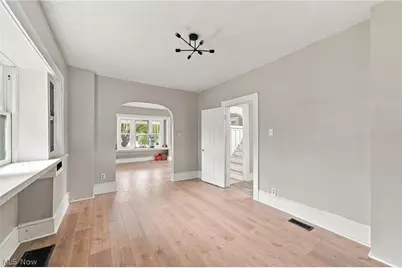 1013 Celina Avenue, Akron, OH 44307 - Photo 11