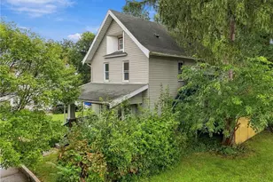 1013 Celina Ave, Akron, OH 44307 - Photo 3