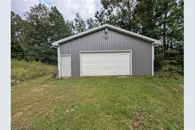 13683 E Pike Road, Cambridge, OH 43725 - Photo 3