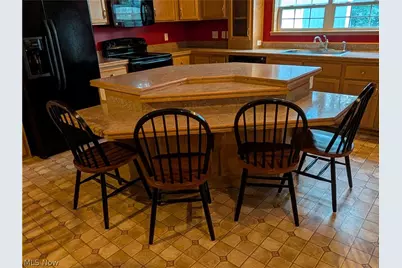 13683 E Pike Road, Cambridge, OH 43725 - Photo 9