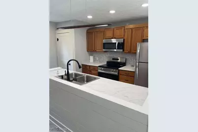 1273 Pondview Avenue, Akron, OH 44305 - Photo 5