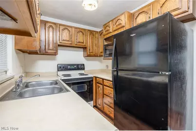 840 Main Street, Belpre, OH 45714 - Photo 13