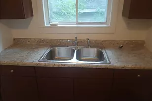 231 S Vine St, Medina, OH 44256 - Photo 5