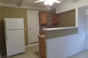 231 S Vine St, Medina, OH 44256 - Photo 3
