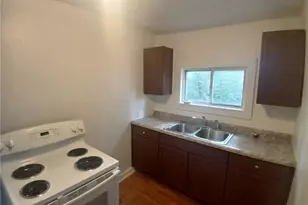231 S Vine St, Medina, OH 44256 - Photo 13