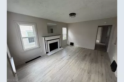 1123 15th Street NE, Canton, OH 44705 - Photo 3