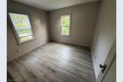 1123 15th Street NE, Canton, OH 44705 - Photo 7