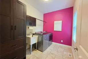 8487 Center St, Mentor, OH 44060 - Photo 39