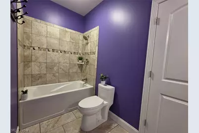 8487 Center Street, Mentor, OH 44060 - Photo 9