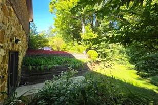 8487 Center St, Mentor, OH 44060 - Photo 47
