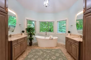 8487 Center St, Mentor, OH 44060 - Photo 17