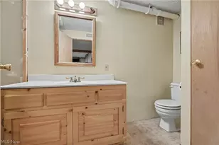 207 N Hayden Pkwy, Hudson, OH 44236 - Photo 31