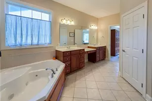 6450 Pebble Bch Dr NW, Canton, OH 44718 - Photo 17