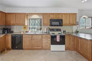 1956 Goodyear Blvd, Akron, OH 44305 - Photo 9