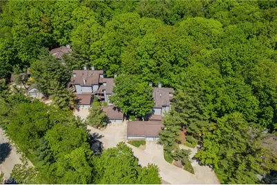 2153 Pinebrook Trail, Cuyahoga Falls, OH 44223 - Photo 35