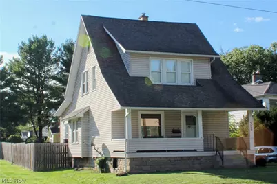 306 S Hazelwood Avenue, Youngstown, OH 44509 - Photo 1