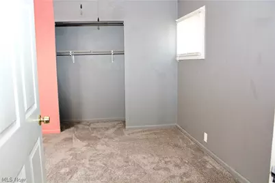 306 S Hazelwood Avenue, Youngstown, OH 44509 - Photo 19