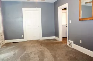 306 S Hazelwood Ave, Youngstown, OH 44509 - Photo 13