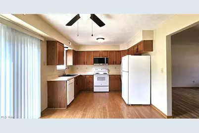 782 Orchard Street #3, Wadsworth, OH 44281 - Photo 5