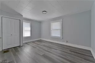 319 S Jackson St, Youngstown, OH 44506 - Photo 15
