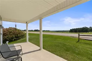 72395 Uniontown Flushing Rd, Flushing, OH 43977 - Photo 3