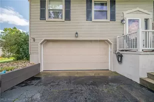 4585 Alderwood Dr, Canfield, OH 44406 - Photo 3