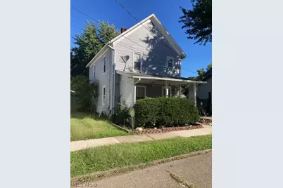 134 8th Street NE, New Philadelphia, OH 44663 - Photo 1