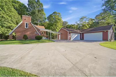 1687 Mount Pleasant Street NE, Canton, OH 44721 - Photo 31