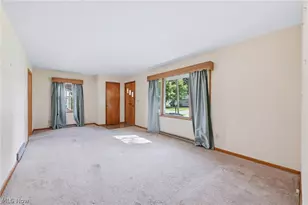 927 Barclay Ave, Salem, OH 44460 - Photo 9