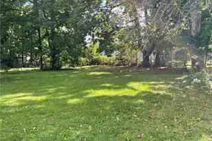 1731 Thornapple Ave, Akron, OH 44301 - Photo 11