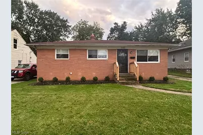 11911 Longmead Avenue, Loveland, OH 44135 - Photo 1