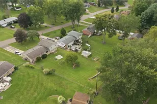 3707 Dauphin Dr NE, Canton, OH 44721 - Photo 31