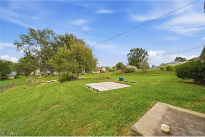 3707 Dauphin Drive NE, Canton, OH 44721 - Photo 25