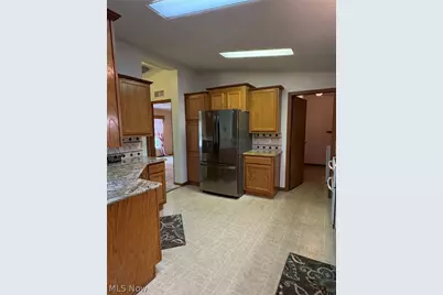 3295 Waterside Drive, Akron, OH 44319 - Photo 19