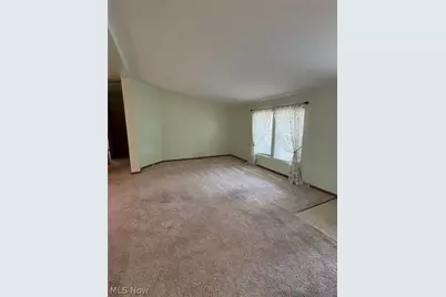 3295 Waterside Drive, Akron, OH 44319 - Photo 9
