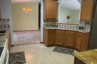 3295 Waterside Dr, Akron, OH 44319 - Photo 17