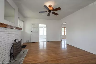 15009 Miles Avenue, Loveland, OH 44128 - Photo 7