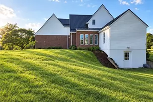 65893 McGregor Hill Rd, Bellaire, OH 43906 - Photo 17