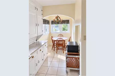 236 3rd Street NW, New Philadelphia, OH 44663 - Photo 7