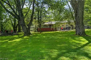 8910 Crackel Rd, Chagrin Falls, OH 44023 - Photo 45