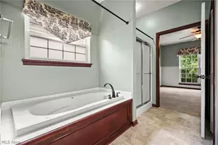 3700 Heron Dr, Lorain, OH 44053 - Photo 23