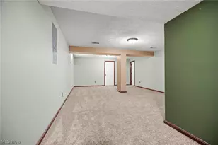 3700 Heron Dr, Lorain, OH 44053 - Photo 35
