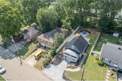 2413 Clearview Avenue NW, Canton, OH 44708 - Photo 3
