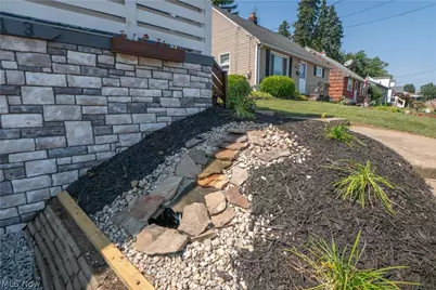 2413 Clearview Avenue NW, Canton, OH 44708 - Photo 45