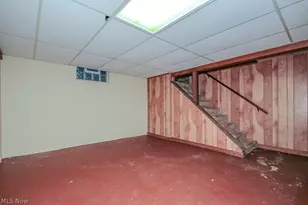 944 Larkridge Ave, Youngstown, OH 44512 - Photo 27